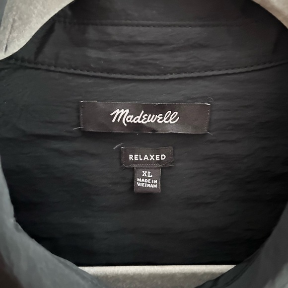 Madewell Black Relaxed Button-Up Shirt - Picture 3 of 5